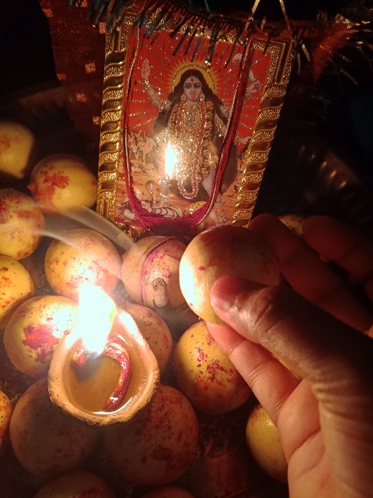 नकारात्मक ऊर्जा हटाने की पूजा